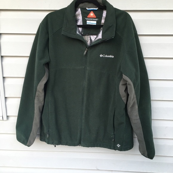 Men’s Columbia windbreaker green size XL